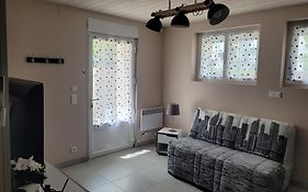 Millau : Charmant Studio Independant